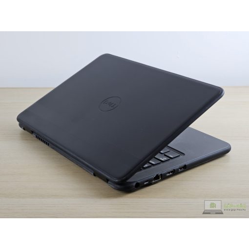 Használt laptop Dell Latitude 3300, Intel i3-7020U, 4GB RAM, 128GB SSD, felújított, garanciával