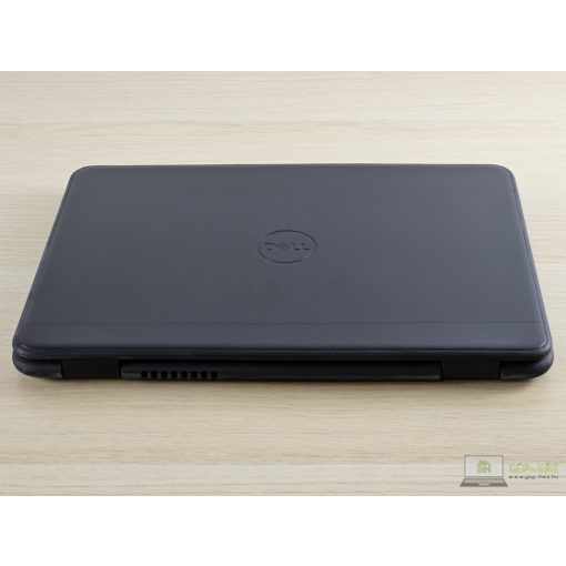 Használt laptop Dell Latitude 3300, Intel i3-7020U, 4GB RAM, 128GB SSD, felújított, garanciával