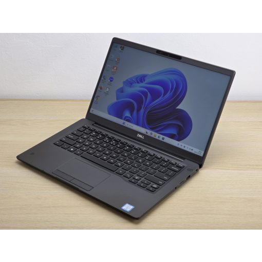 Dell Latitude 7400 / i7-8665U / 16GB RAM / 512GB SSD / Érintőképernyős / SZH