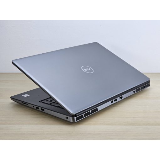 Dell Precision 7750 / i5-10400H / 24GB RAM / 256GB SSD