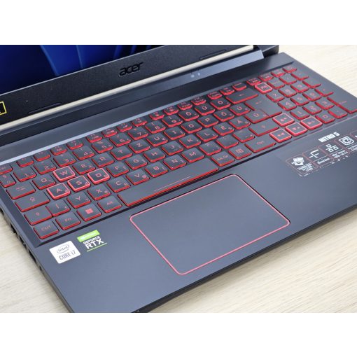 Acer Nitro 5 Gamer Laptop + Nvidia RTX 3050 Ti / i7-10750H / 16GB RAM / 512GB SSD Magyar billentyűzet