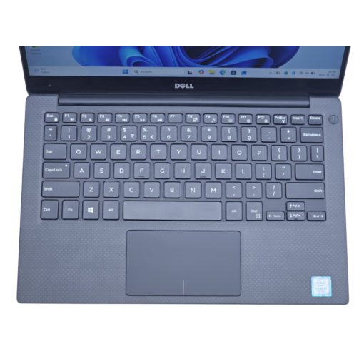 Dell XPS 13 9360 Laptop  / i7-7500U / 8GB RAM / 256GB SSD / Érintőképernyős