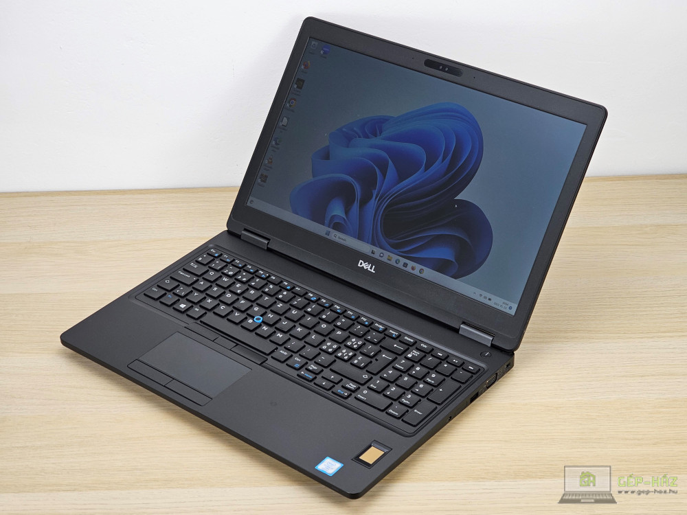 Dell Latitude 5591 / i5-8300H / 16 GB RAM / 256GB SSD / Érin