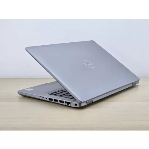 Dell Latitude 5410 Laptop / i5-10310U / 8GB RAM / 256GB SSD / Érintőképernyős