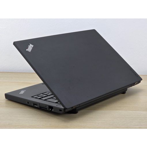 Lenovo ThinkPad X270 – i5-6200U, 8GB RAM, 256GB SSD