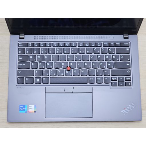 Lenovo ThinkPad T14s Gen 2, i7-1185G7, 16GB RAM, 256GB SSD, érintőképernyős, magyar billentyűzet