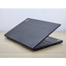 Lenovo ThinkPad T560 + NVIDIA / i7-660U / 8GB RAM / 256GB SSD / Magyarosított