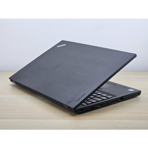 Lenovo ThinkPad T560 + NVIDIA / i7-660U / 8GB RAM / 256GB SSD / Magyarosított