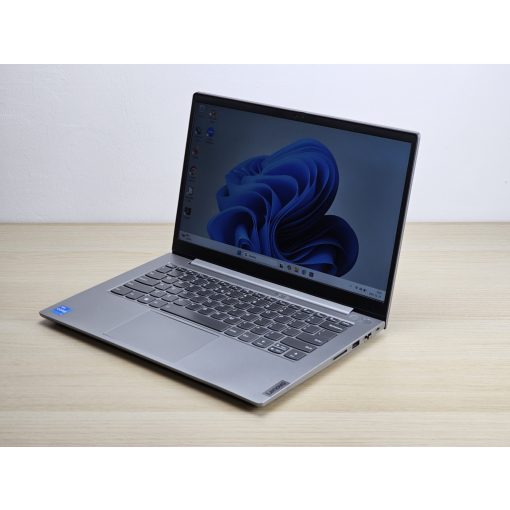 Lenovo ThinkBook 14 G2 ITL Laptop + Iris / i5-1135G7 / 8GB RAM / 256GB SSD 