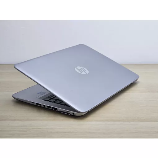 HP EliteBook 840 G4 Laptop / i5-7200U / 8GB RAM / 256GB SSD / Érintőképernyős