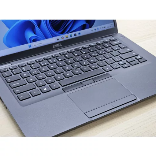 Dell Latitude Laptop 5401 / i7-9850H / 8GB RAM / 256GB SSD