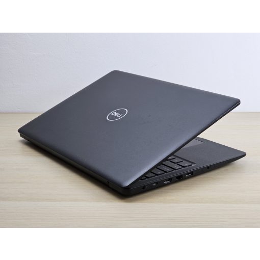 Dell Latitude Laptop 3590 / i5-8250U / 8GB RAM / 256GB SSD