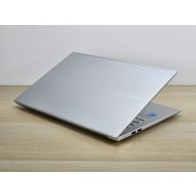 Asus VivoBook K513E / I3-1115G4 / 8GB RAM /256GB SSD