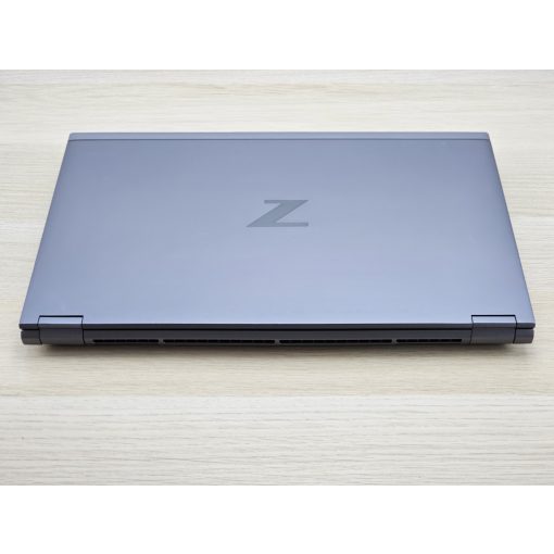 HP Zbook Fury 15 G7 Laptop + NVIDIA / i7-10850H / 32GB RAM / 512GB SSD / Magyar billentyűzet