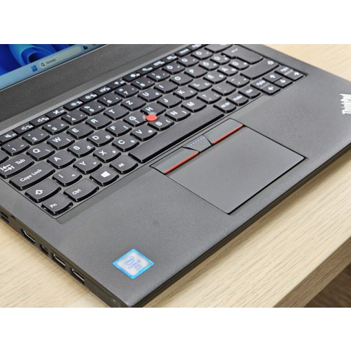 Lenovo ThinkPad X260 / i5-6300u / 8GB RAM / 256GB SSD / Magyar