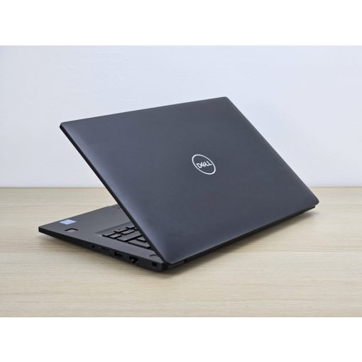 Dell Latitude 7490 Laptop / I5-8350U / 8GB RAM / 256GB SSD