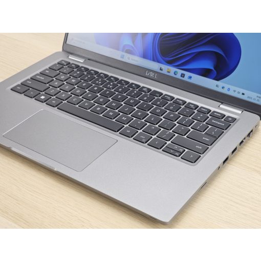 Dell Latitude 5420 Laptop + Iris XE / i5-1145G7 / 16GB RAM / 256GB SSD / Érintőképernyős
