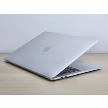 Apple MacBook Pro 13 A1706 (2016) / i7 / 16GB RAM / 256GB SSD / Magyar billentyűzet