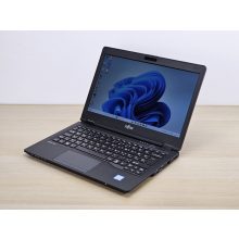 Használt Fujitsu LifeBook U729 laptop,  i5-8265u, 16GB RAM, 256GB SSD, magyar billentyűzet