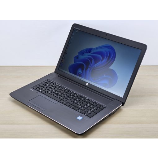 HP Zbook 17 G3 + Nvidia / i7-6820HQ / 32GB RAM / 512GB SSD / Magyar billentyűzet