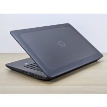 HP Zbook 17 G3 + Nvidia / i7-6820HQ / 32GB RAM / 512GB SSD / Magyar billentyűzet