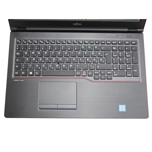 Fujitsu LifeBook U757 Laptop / i5-6200U / 8GB RAM / 256GB SSD / Magyar billentyűzet