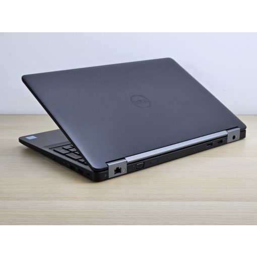 Dell Latitude Laptop E5570 + RADEON / i7-6600U / 8GB RAM / 128GB SSD