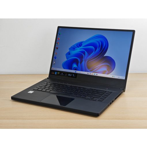 Asus ROG Zephyrus M15 GU502L 4K Gamer Laptop + NVIDIA / i7-10875H / 32GB RAM / 512GB SSD / Magyar billentyűzet 