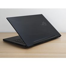 Asus ROG Zephyrus M15 GU502L 4K Gamer Laptop + NVIDIA / i7-10875H / 32GB RAM / 512GB SSD / Magyar billentyűzet 