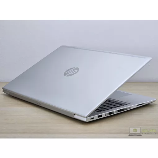 HP ProBook 450 G7 / i5-10210U / 8GB RAM / 256GB SSD SZH