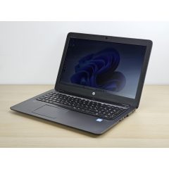   HP Zbook 15u G3 + AMD / i7-6600U / 8GB RAM / 256GB SSD / Magyar billentyűzet