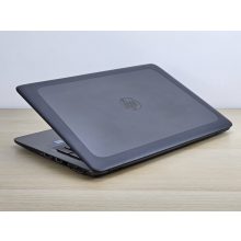 HP Zbook 15u G3 + AMD / i7-6600U / 8GB RAM / 256GB SSD / Magyar billentyűzet