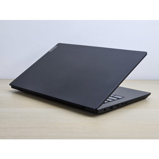 Lenovo V14 G2 ITL Laptop + Iris XE / i5-1135G7 / 8GB RAM / 256GB SSD