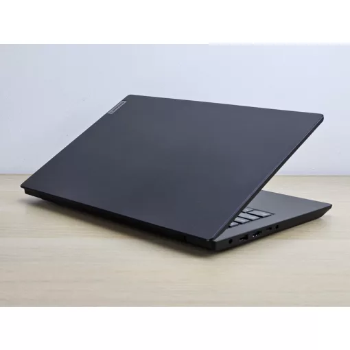 Lenovo V14 G2 ITL Laptop + Iris XE / i5-1135G7 / 8GB RAM / 256GB SSD