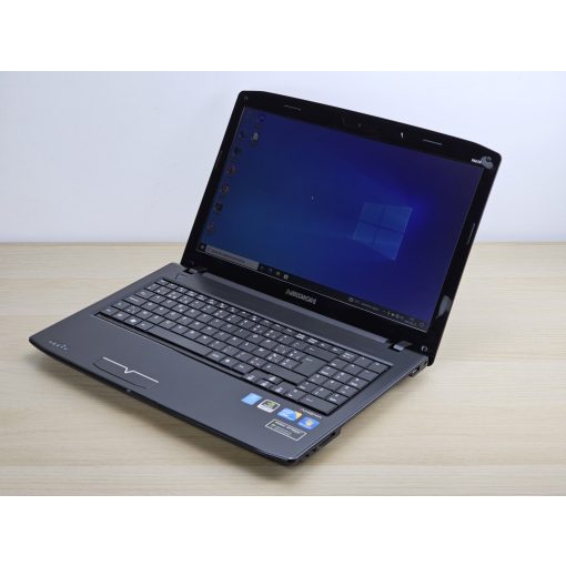 Medion Akoya P6630 (MD 98560) Laptop + Nvidia / i3-M390 / 6GB RAM / 256GB SSD 