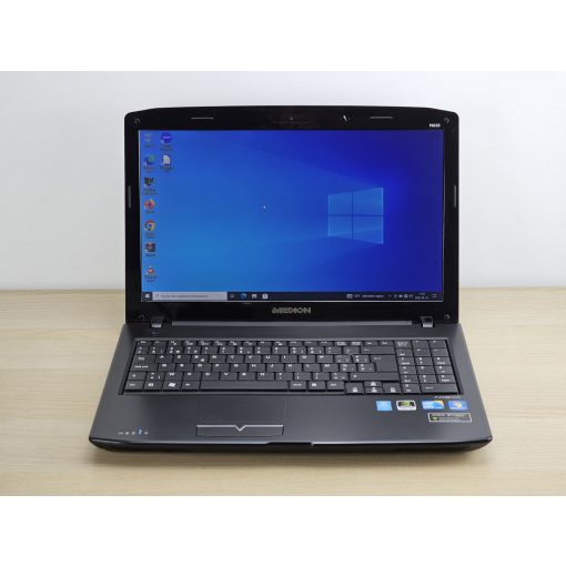 Medion Akoya P6630 (MD 98560) Laptop + Nvidia / i3-M390 / 6GB RAM / 256GB SSD 
