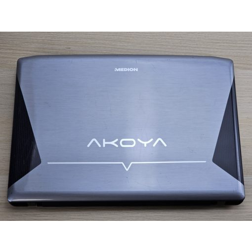 Medion Akoya P6630 (MD 98560) Laptop + Nvidia / i3-M390 / 6GB RAM / 256GB SSD 