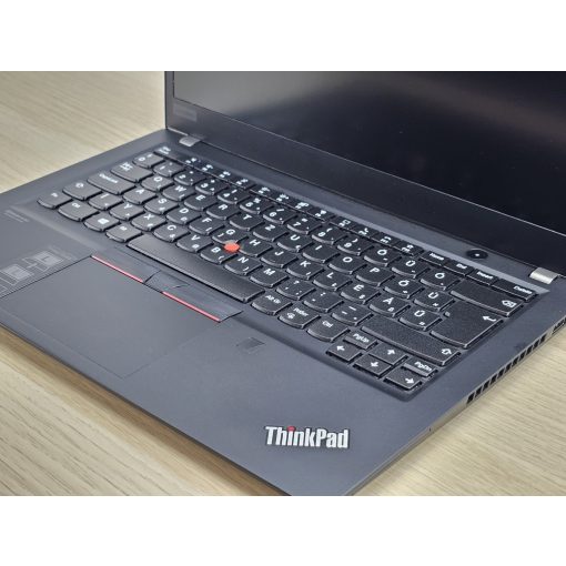 Lenovo ThinkPad T14s Gen 1 / i7-10610U / 16GB RAM / 512GB SSD / Magyar billentyűzet