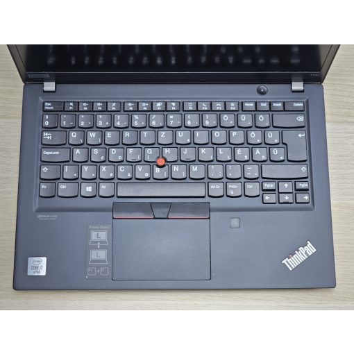 Lenovo ThinkPad T14s Gen 1 / i7-10610U / 16GB RAM / 512GB SSD / Magyar billentyűzet