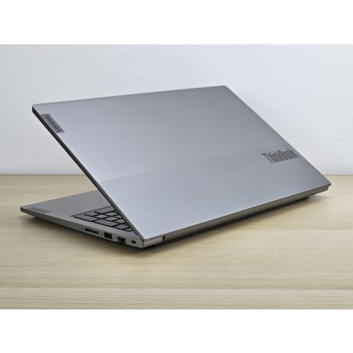 Lenovo ThinkBook 15 G2 ITL Laptop + Iris / i5-1135G7 / 8GB RAM / 256GB SSD 