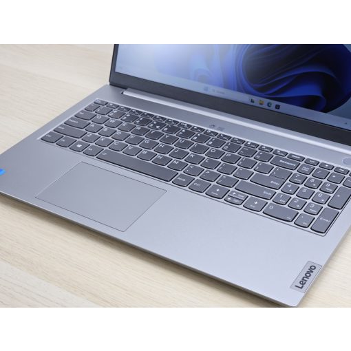Lenovo ThinkBook 15 G2 ITL Laptop + Iris / i5-1135G7 / 8GB RAM / 256GB SSD 