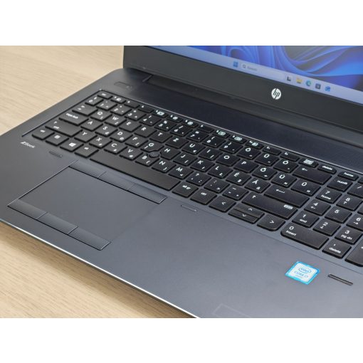 HP Zbook 15 G3 + NVIDIA / i7-6700HQ / 16GB RAM / 256GB SSD / Magyar billentyűzet