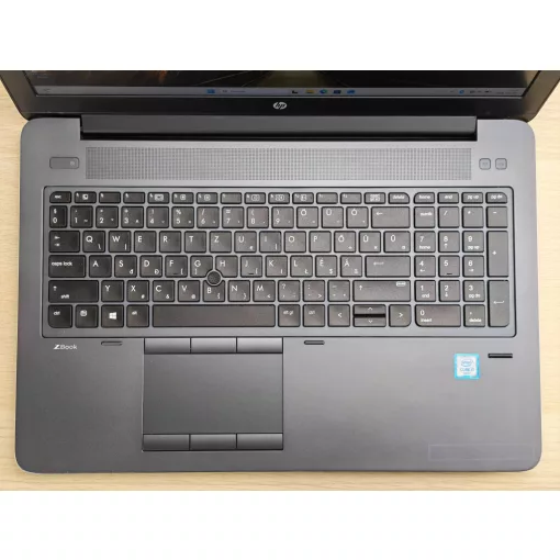 HP Zbook 15 G3 + NVIDIA / i7-6700HQ / 16GB RAM / 256GB SSD / Magyar billentyűzet