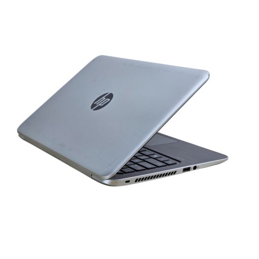 HP Pavilion 13 Laptop /  i3-5010U / 4GB RAM / 128GB SSD