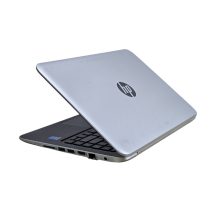 HP Pavilion 13 Laptop /  i3-5010U / 4GB RAM / 128GB SSD