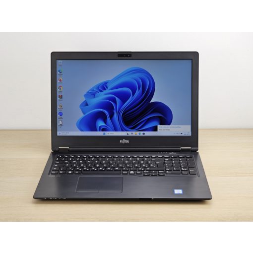 Fujitsu LifeBook U758 Laptop / i7-8350U / 8GB RAM / 256GB SSD / Magyar billentyűzet
