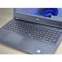 Fujitsu LifeBook U758 Laptop / i7-8350U / 8GB RAM / 256GB SSD / Magyar billentyűzet