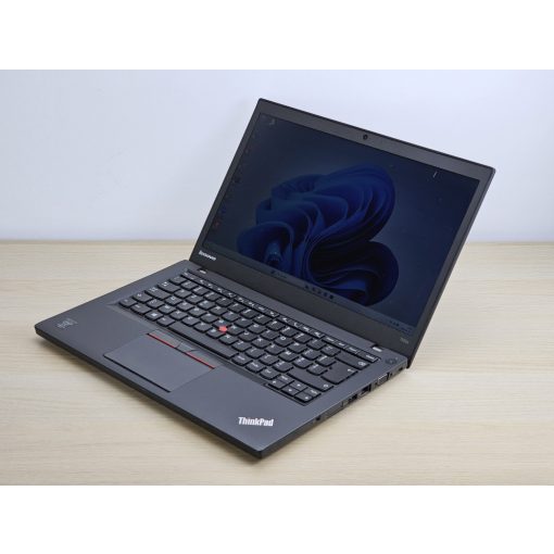 Lenovo ThinkPad Laptop T450s / i5-5300U / 8GB RAM / 256GB SSD SZH