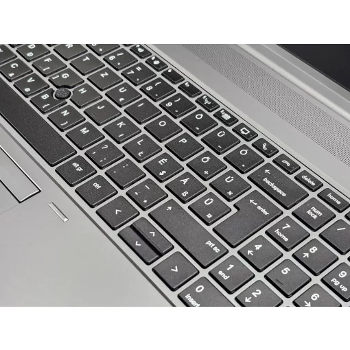 HP Zbook 15 G5 + NVIDIA / i7-9850H / 32GB RAM / 512GB SSD / Magyar billentyűzet