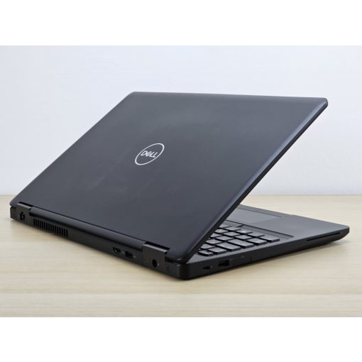 Dell Latitude 5590 laptop / i5-8350U / 8GB RAM / 256GB SSD / Magyar billentyűzet 